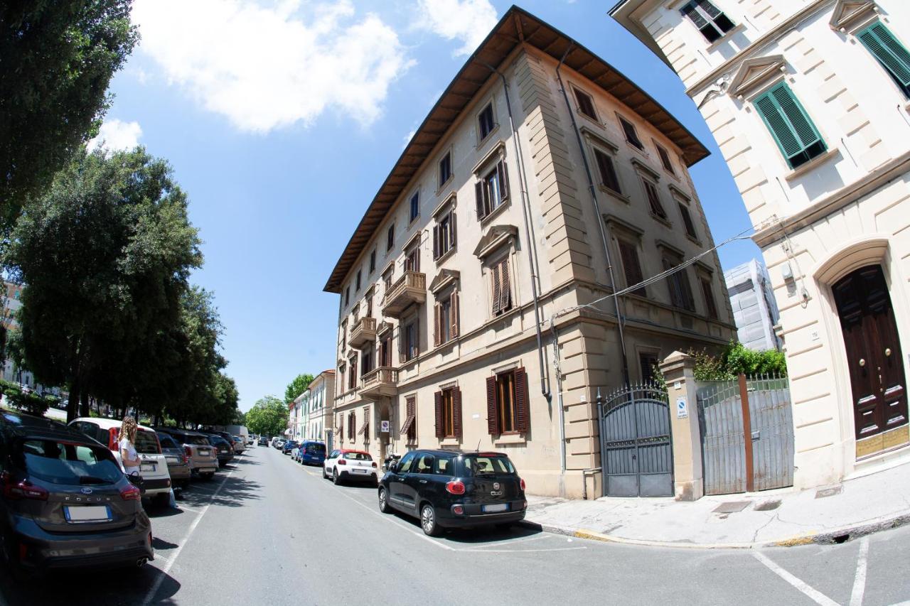 Casa Dafne Apartment Livorno Bagian luar foto