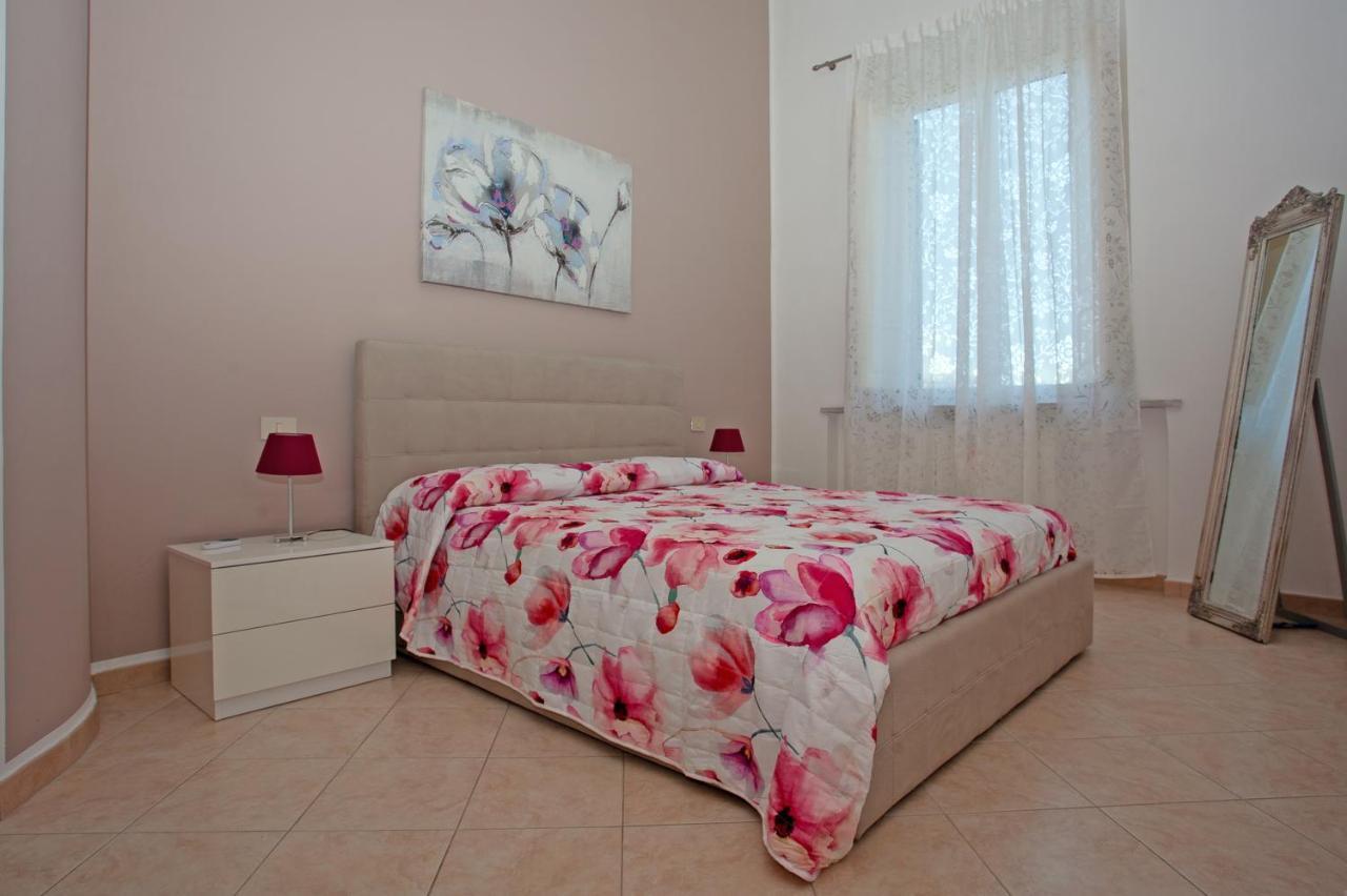 Casa Dafne Apartment Livorno Bagian luar foto