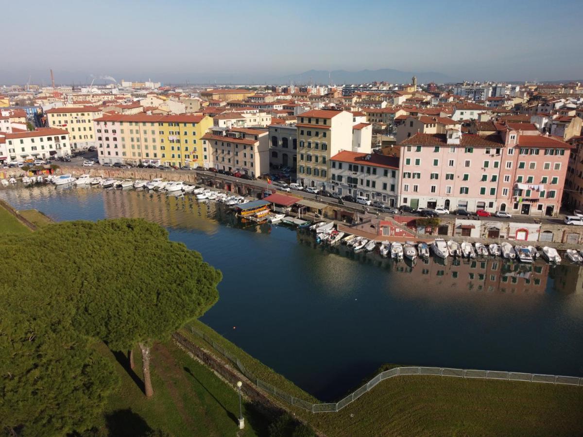 Casa Dafne Apartment Livorno Bagian luar foto